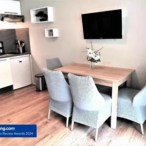 Apartamento T2, Hypercentre, Calme, Terrasse, Parking, Bagnères-de-Luchon