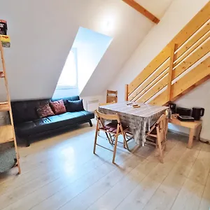 Apartamento Le Therminus, T2bis Mezzanine, 4personnes, Coeur De Luchon, Bagnères-de-Luchon