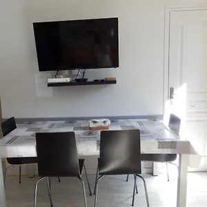 Apartamento T2 Au Centre De Luchon, Bagnères-de-Luchon